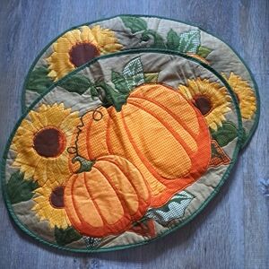 Lot of 2 Croft & Barrow Cotton Pumpkin Sunflower Embroidery Table Mats Vintage